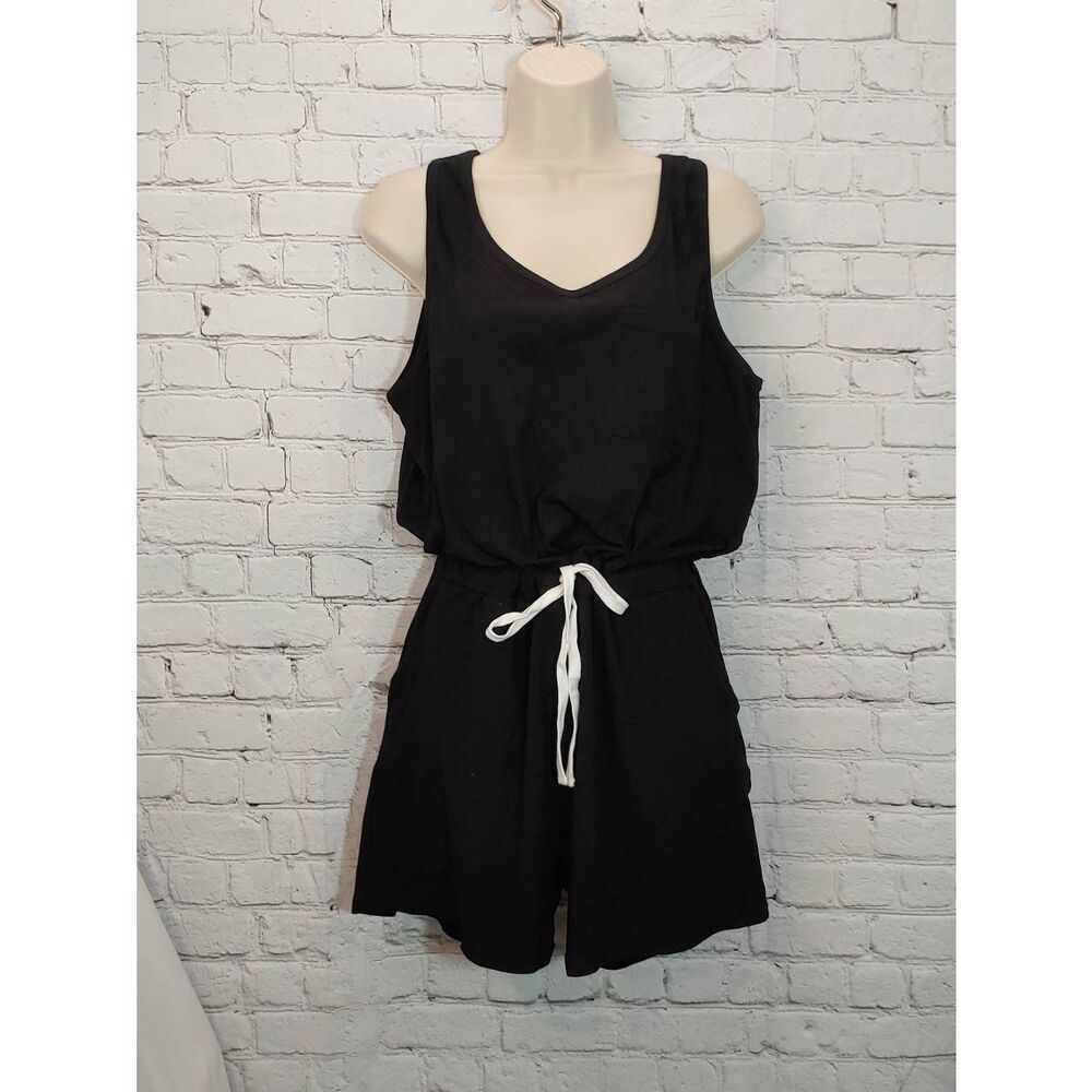 CBrand Women's Size 1X Black Sleeveless Romper